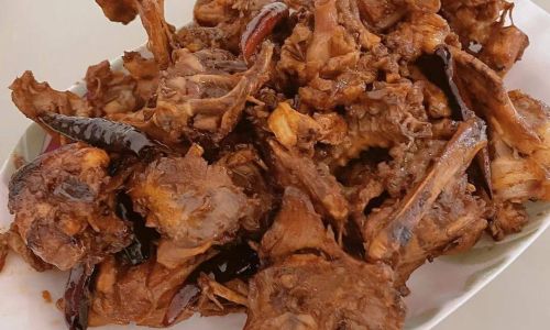 Mastering the Art of Spicy Stir-Fried Chicken Frames:A Flavorful Journey from Prep to Plate