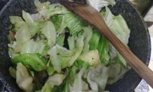 Mastering the Art of Stir-Fried Cabbage:A Flavorful Journey Through Crisp,Savory Perfection