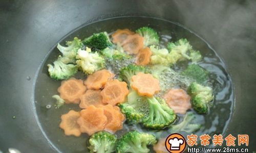 Mastering the Art of Braised Sea Cucumber with Abalone Sauce Rice:A Step-by-Step Culinary Journey
