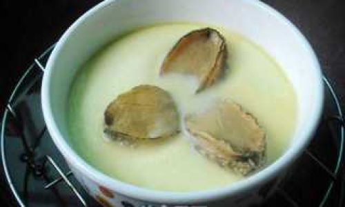 A Delicate Delight:Mastering the Art of Steamed Abalone with Egg Custard