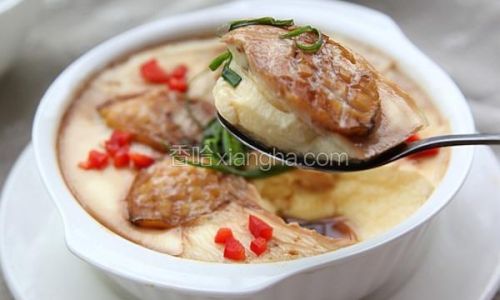 A Delicate Delight:Mastering the Art of Steamed Abalone with Egg Custard
