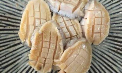 Mastering the Art of Steaming Abalone:Perfect Timing for Tender Results