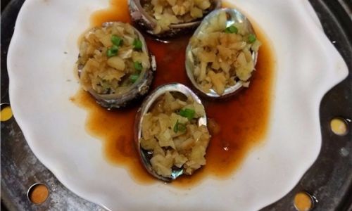 Mastering the Art of Cooking Abalone:Techniques,Recipes,and Tips for a Gourmet Experience