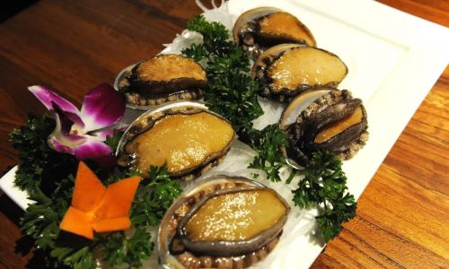 Mastering the Art of Steaming Abalone:A Comprehensive Guide to Perfectly Cooked Seafood Delicacy