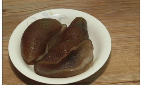 The Art of Crafting Abalone,Spare Ribs,and Sea Cucumber Stew:A Culinary Masterpiece