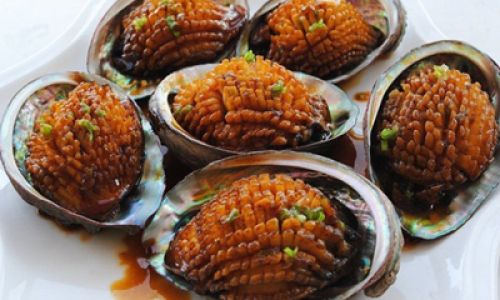 Braising Abalone in Its Shell:A Culinary Exploration of Tradition,Flavor,and Technique