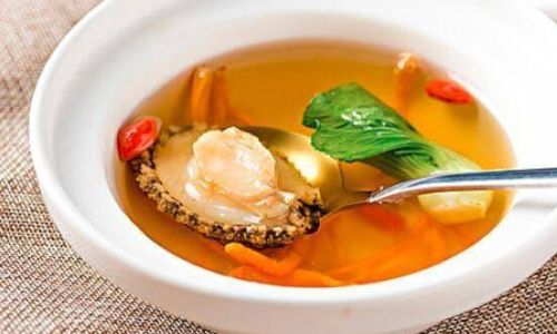 Exquisite Pairings:Elevating Abalone Soup with Complementary Ingredients