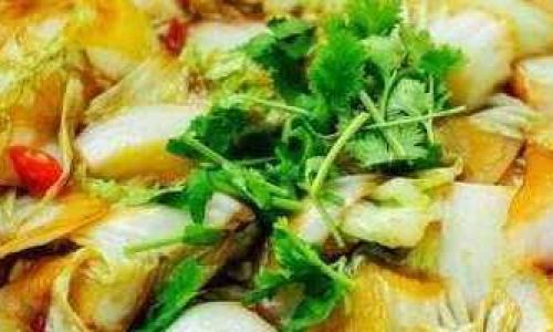 Mastering the Art of Abalone Stewed with Cabbage:A Simple yet Exquisite Recipe for Home Cooks