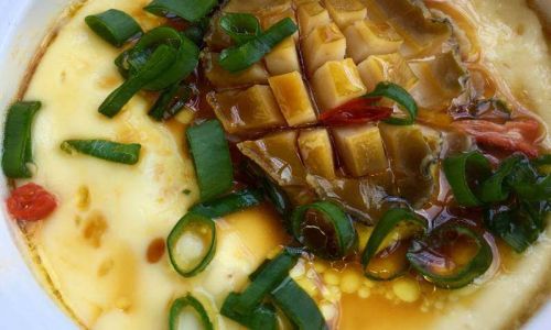 Mastering the Art of Abalone Stewed with Cabbage:A Simple yet Exquisite Recipe for Home Cooks