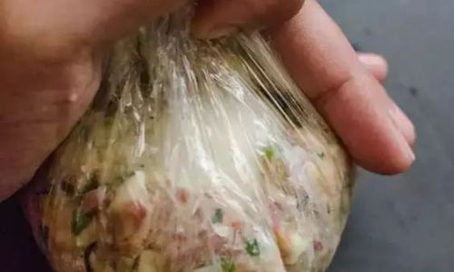 The Science Behind Storing Potatoes in the Refrigerator:Do Fresh-Keeping Bags Help or Harm?