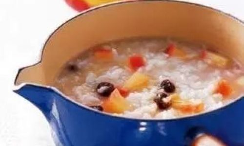 A Step-by-Step Guide to Preparing Nutritious and Delicious Apple Rice Porridge for Your Baby