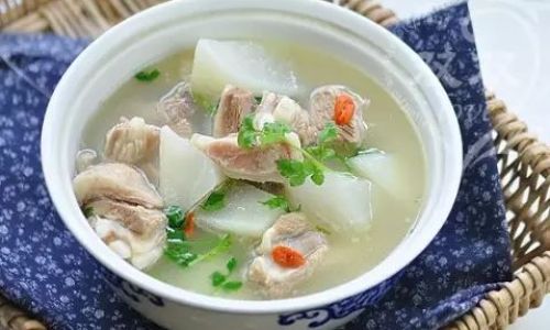 The Ultimate Guide to Crafting the Perfect Lamb Soup:Essential Ingredients and Flavorful Additions