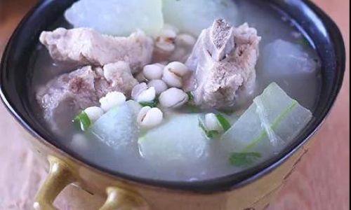 The Art of Crafting the Perfect Soup:Essential Ingredients for Nourishing Broths and Hearty Stews