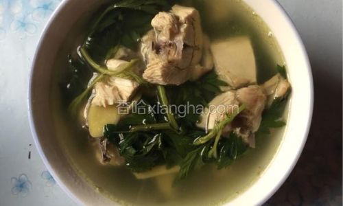 The Art of Crafting a Fragrant and Tender Chicken Soup:A Step-by-Step Guide