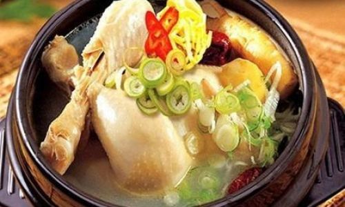 The Art of Crafting the Perfect Chicken Soup:A Timeless Recipe for Comfort and Nourishment