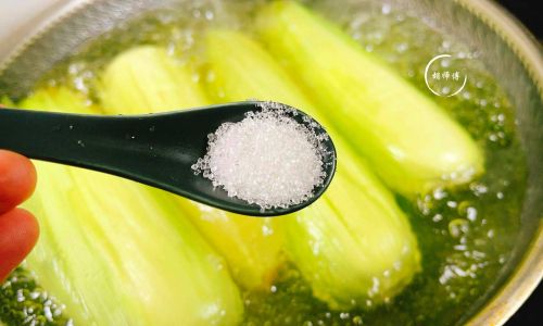 Boiling vs.Steaming Corn:A Comprehensive Guide to Perfecting Your Summer Staple