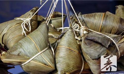 The Art of Marinating Meat for Zongzi:Mastering Time and Flavor for Perfect Dumplings