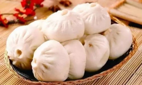 The Art of Crafting Perfect Baozi:Mastering the Techniques for Flavorful Steamed Buns