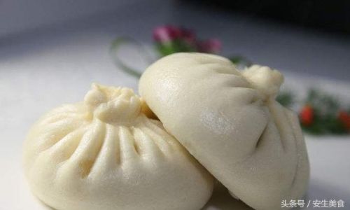 The Art of Crafting Perfect Baozi:Mastering the Techniques for Flavorful Steamed Buns