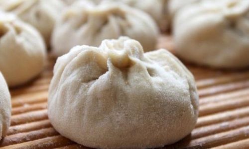 The Role of Oil in Bao Dough:A Comprehensive Guide to Achieving Perfectly Fluffy Steamed Buns