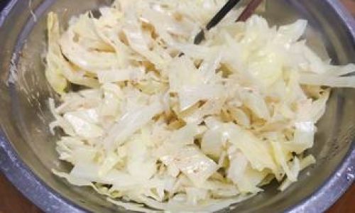 Mastering the Art of Cabbage Salad:A Step-by-Step Guide to Crispy and Refreshing Coleslaw