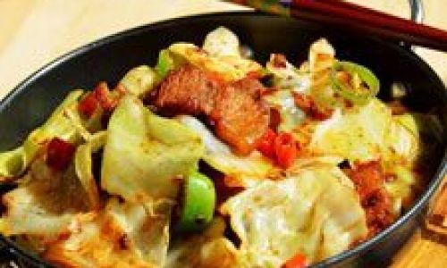 Mastering the Art of Cabbage Dry Pot:A Flavorful Journey from Prep to Plate