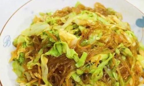 Mastering the Art of Cooking Cabbage and Vermicelli:A Flavorful Journey from Kitchen to Table