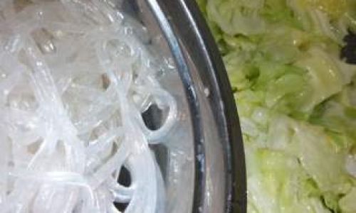 Mastering the Art of Cooking Cabbage and Vermicelli:A Flavorful Journey from Kitchen to Table