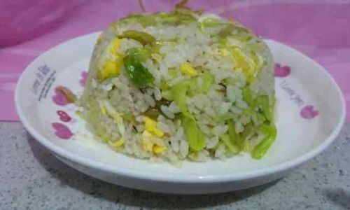 Mastering the Art of Cabbage Fried Rice:A Guide to Crafting a Delicious and Nutritious Dish