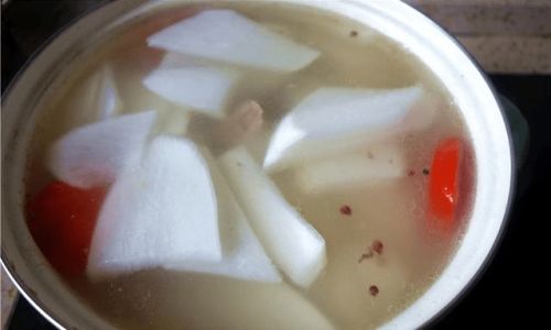 The Alchemy of Time:How Patient Boiling Transforms Corn into Culinary Perfection