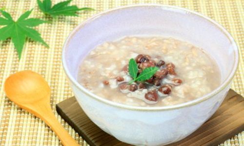 How to Prepare Traditional Chinese Cornmeal Porridge:A Step-by-Step Guide to Perfecting Bangzi Zhou