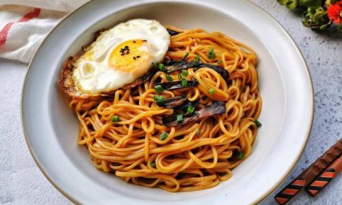 Mastering the Perfect Boil:How Long to Cook Stir-Fried Noodles for Ideal Texture