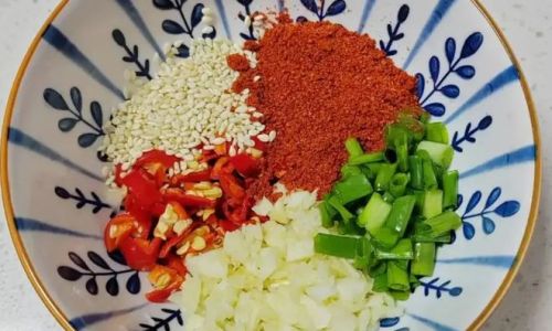 Mastering the Art of Crafting the Perfect Dressing for Cold Dishes:A Comprehensive Guide