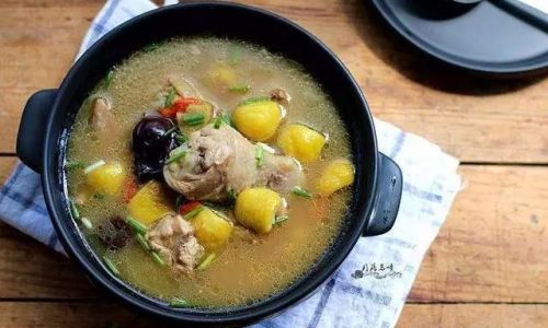 Enhancing Chestnut and Chicken Stew:Creative Ingredients to Elevate Your Comfort Dish