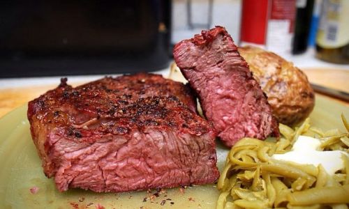Understanding the Oyster Blade Steak:Anatomy,Flavor,and Culinary Versatility
