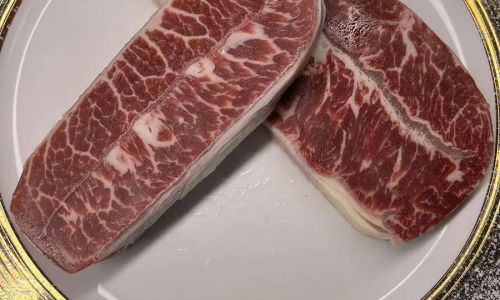 Understanding the Oyster Blade Steak:Anatomy,Flavor,and Culinary Versatility