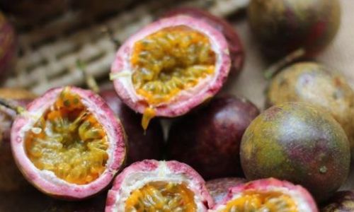 The Ultimate Guide to Selecting the Perfect Passion Fruit:Tips and Tricks for Quality and Flavor