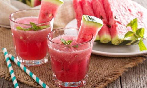A Refreshing Guide to Crafting the Perfect Passion Fruit Iced Tea at Home