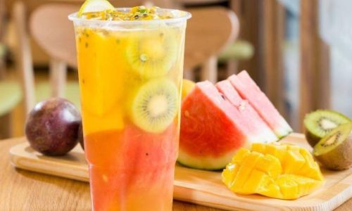 A Refreshing Guide to Crafting the Perfect Passion Fruit Iced Tea at Home