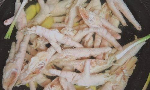 Exotic Refreshment:A Step-by-Step Guide to Crafting Passion Fruit Iced Chicken Feet