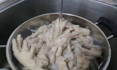 Exotic Refreshment:A Step-by-Step Guide to Crafting Passion Fruit Iced Chicken Feet