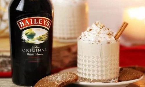 Creative and Delicious Ways to Enjoy Baileys Irish Cream:From Classic Sips to Bold Mixology