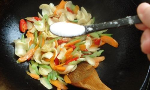Mastering the Art of Stir-Fried Lilies:A Culinary Guide to Elevating Your Dishes