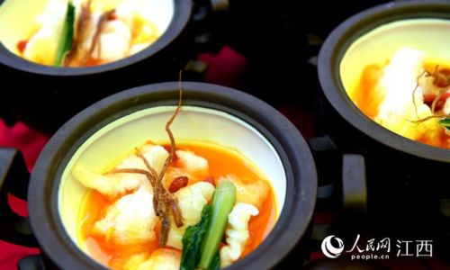 The Art of Crafting Health-Enhancing Lily Bulb Medicinal Cuisine:A Comprehensive Guide