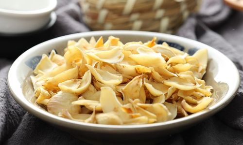 Exploring the Culinary Curiosity:Can Lilies Be Deep-Fried and Eaten?