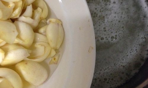 Exploring the Delicate Delights:A Comprehensive Guide to Homemade Lily Bulb Recipes