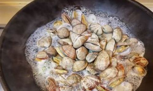 Mastering the Art of Cooking Boiled Blood Clams:A Step-by-Step Guide