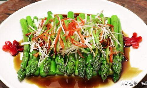 Mastering the Art of Blanched Asparagus:How Long to Boil for Perfect Tenderness