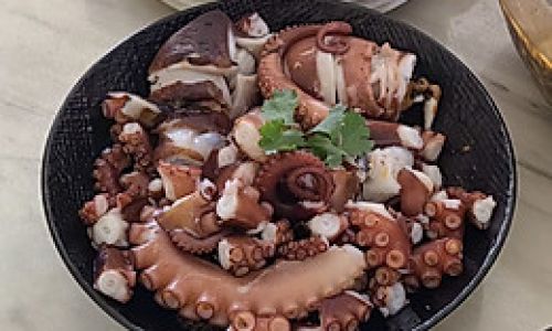 Mastering the Art of Boiled Octopus:A Step-by-Step Guide to Perfect Tenderness and Flavor