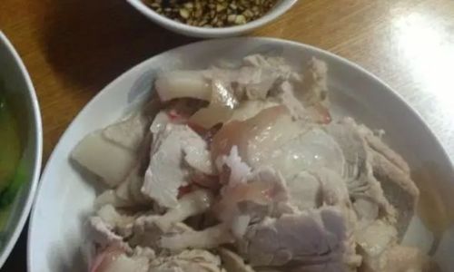 Mastering the Art of White Boiled Pork:A Guide to Tender,Flavorful Perfection